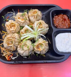 Mutton momos, khao khilao, Gujranwala Town, Delhi